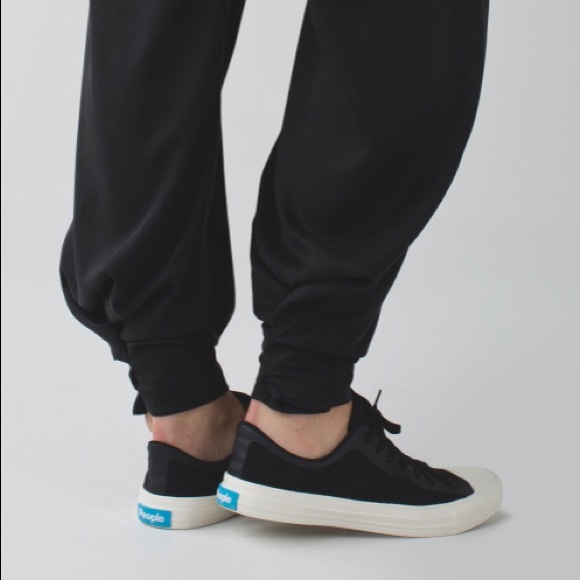 💥50% OFF💥 Lululemon Easy Breezy Pants